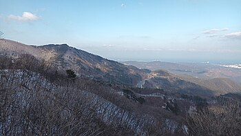 구 영동고속도로에서 바라본 신 영동고속도로