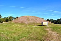 El gran montículo Esmeralda, de la cultura del Misisipi.