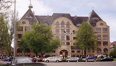 Gutenberg-Gymnasium am 5. Mai 2002