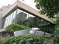 Aperçu du pavillon Liliane et David M. Stewart inauguré en 1976.