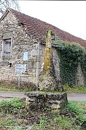 Menhir de Saillac