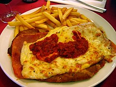 Milanesa a la napolitana.