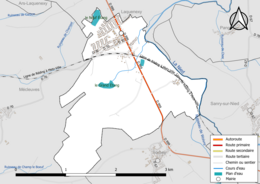 Carte en couleur présentant le réseau hydrographique de la commune