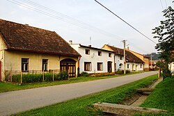 A street in Bušovce