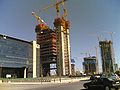 Los rascacielos durante su construcción el 9 de junio de 2006.