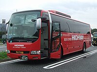 JR九州バス 744-13569 4列シート、トイレ付き。JR九州バス撤退時まで使用された。