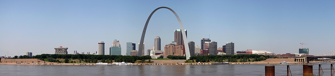 St. Louis, Missouri,visto da East St. Louis, Illinois.