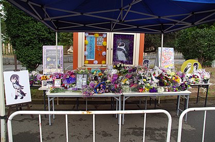 Flowers and other gifts after Grape-kun's passing (14 October 2017)