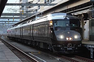 大分駅に停車中の36ぷらす3（2020年10月）