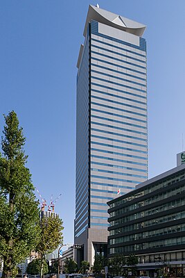 Небоскрёб JT Building[яп.], штаб-квартира компании в Минато, Токио.