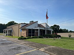 Marion Town Hall and police station