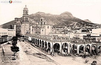 Zacatecas Cathedral as seen from 1752. Photo of 1880.[3]