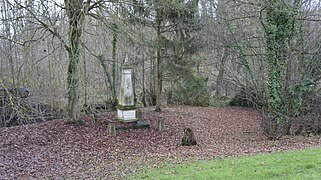 Le monument à François Augé.