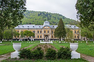 Парк і палац