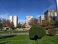 Vue générale de la place de la Constitution depuis le sud