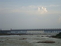 বেলারি জেলার হসপেট নদীর উপরের বাঁধ