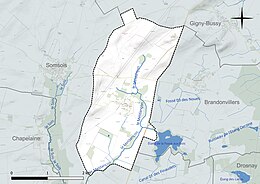 Carte en couleur présentant le réseau hydrographique de la commune