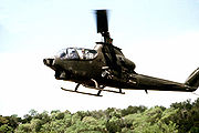 Um AH-1 Cobra americano.