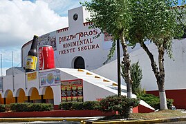 Plaza de toros Vicente Segura en Pachuca de Soto (1978).