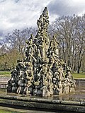 Der Hugenottenbrunnen mit Wasserspiel