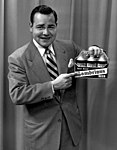 Jonathan Winters gör tv-reklam för Gambrinus Beer på 50-talet.