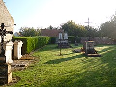 Le cimetière.