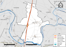 Carte en couleur présentant le réseau hydrographique de la commune