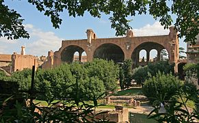 Vista de los grandes arcos.