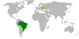 Mapa indicando localização do Brasil e da Ucrânia.