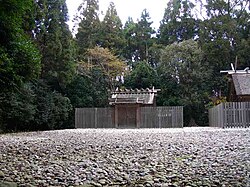 神麻続機殿神社