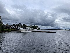 Hydravions à quai privé, chemin de la vigilance