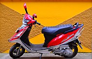 TVS:n Scooty Streak -skootteri (2011).