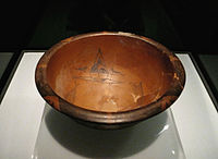 Human faced–fish decorated bowl recovered at Banpo.