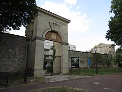 Château des Caramans, Roissy-en-France