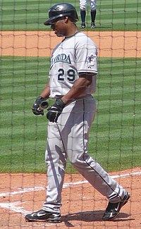 Jacque Jones i Florida Marlins dräkt 2008.