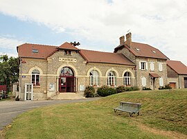 The town hall and school of Laffaux