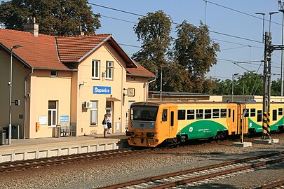 Šlapanice : gare ferroviaire.