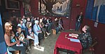 Claudine Glot, présidente du centre de l'Imaginaire arthurien, en conférence au siège au château de Comper.