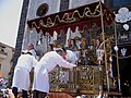 Il fercolo con baldacchino in stoffa dei SS. Alfio, Filadelfo e Cirino - Trecastagni (CT)