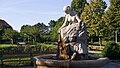 « Fontaine de la Sirène » au centre du parc