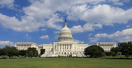 A fachada oeste do Capitólio dos Estados Unidos. (definição 3 865 × 2 000)