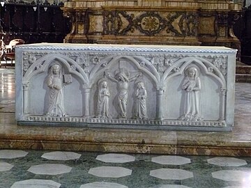 Altare maggiore del XIV secolo