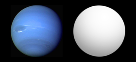 Comparaison de taille entreNeptune et Kepler-4 b.