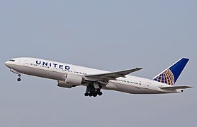 United Airlines - N222UA