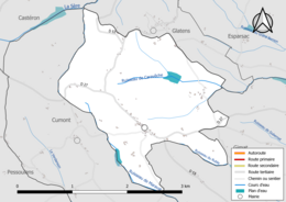 Carte en couleur présentant le réseau hydrographique de la commune