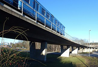 Viadukten i väster.