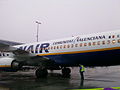 Vue d'un avion Ryanair à l'aéroport de Bruxelles-Sud