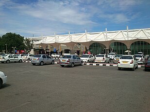 Extérieur de l'aéroport