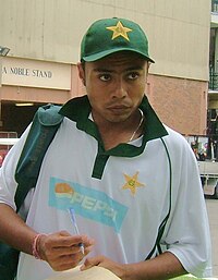 Danish Kaneria in January 2005