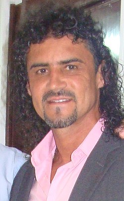 Leonel Álvarez